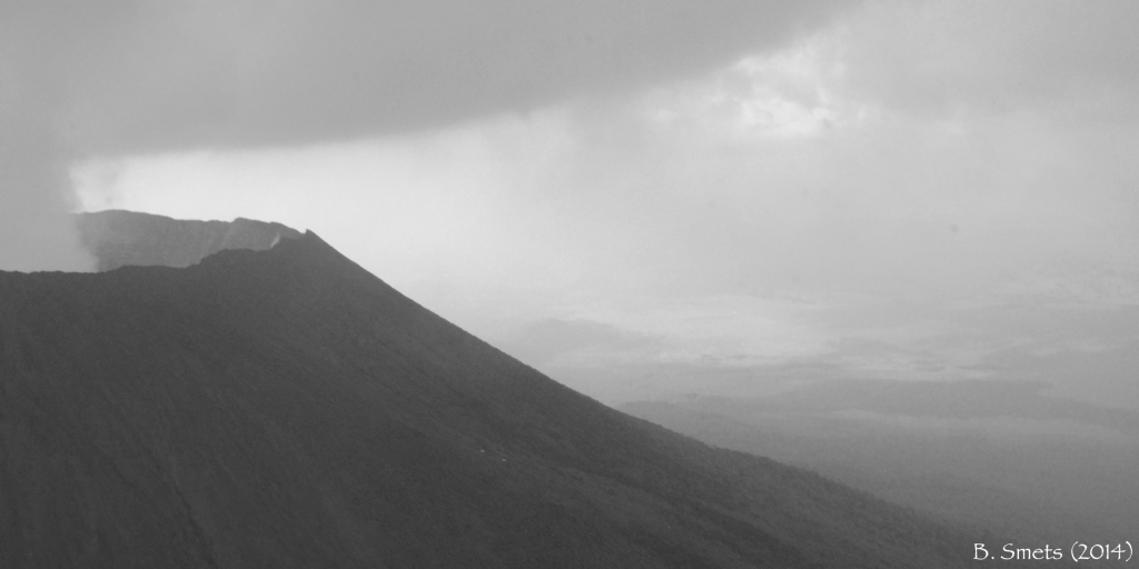 Approaching the Nyiragongo crater. July 1, 2014